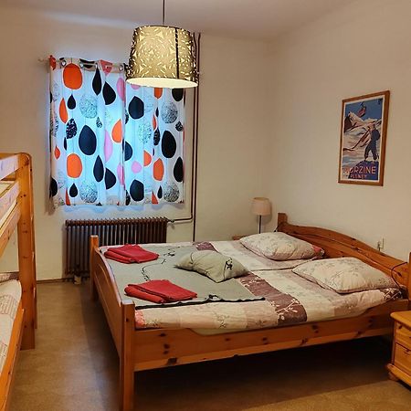 קרנייסקה גורה Apartments & Rooms Smucka מראה חיצוני תמונה